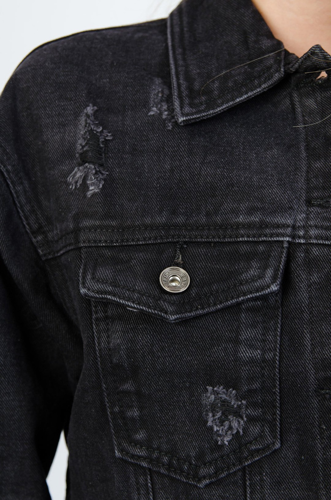 Długa czarna kurtka jeansowa z przetarciami