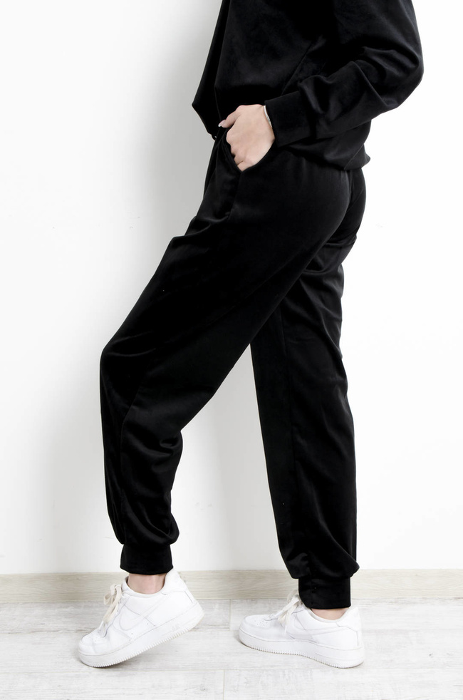 KOMPLET DRESOWY WELUROWY CZARNY