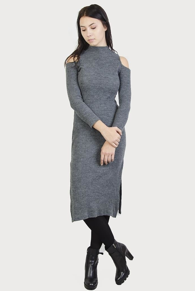 Szara, prążkowana sukienka midi z wycięciami na ramionach