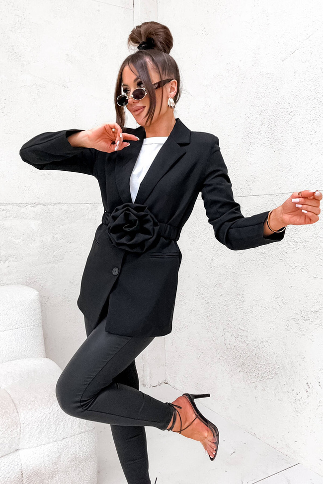 MARYNARKA Z DOPINANYM KWIATEM+ PASEK- CZARNA