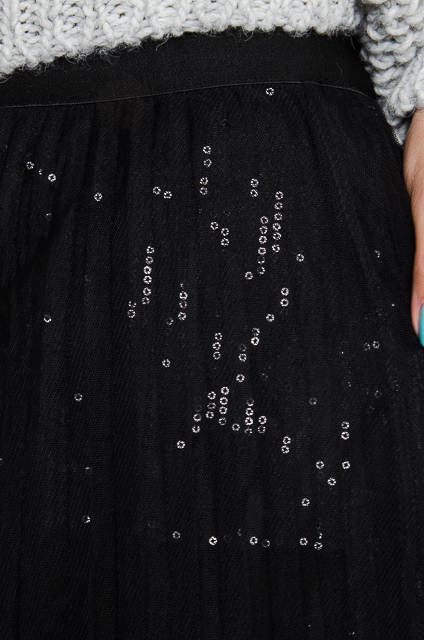 CZARNA SPÓDNICA TIULOWA Z CEKINAMI