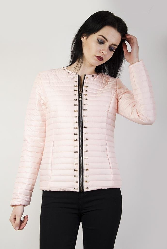 Pikowana jasnoróżowa kurtka z koralikami