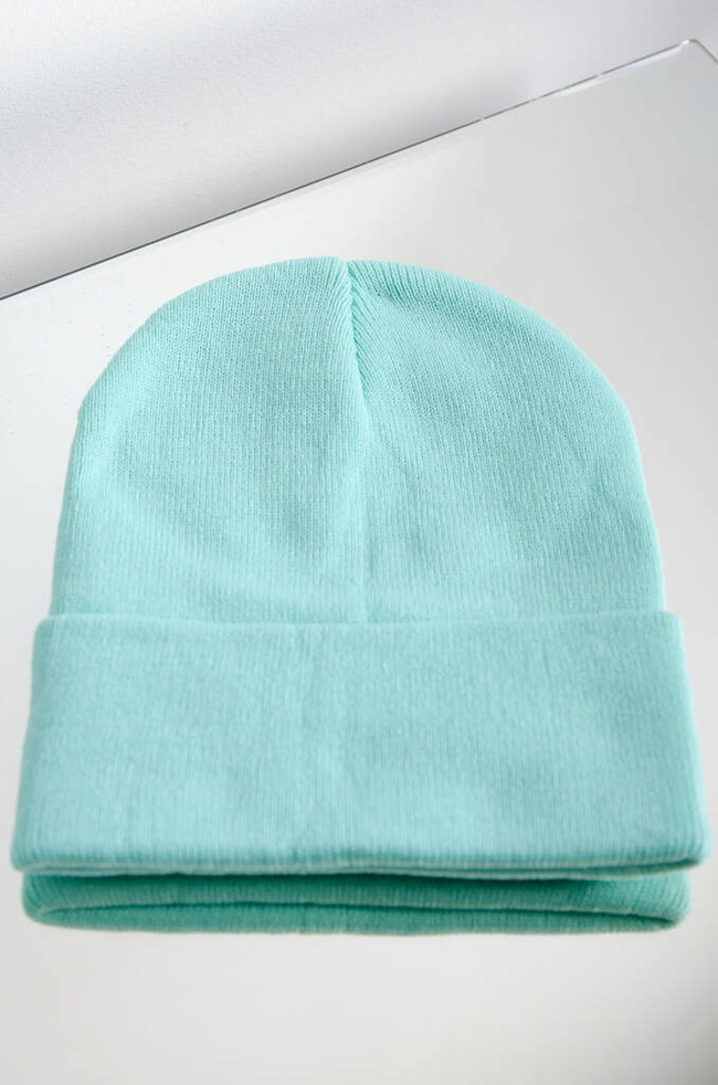 CZAPKA ZIMOWA UNIWERSALNA- TURKUSOWA