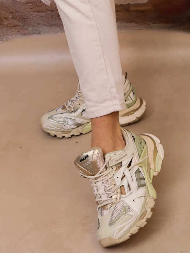 BEŻOWE MATERIAŁOWE SPODNIE- MOM FIT