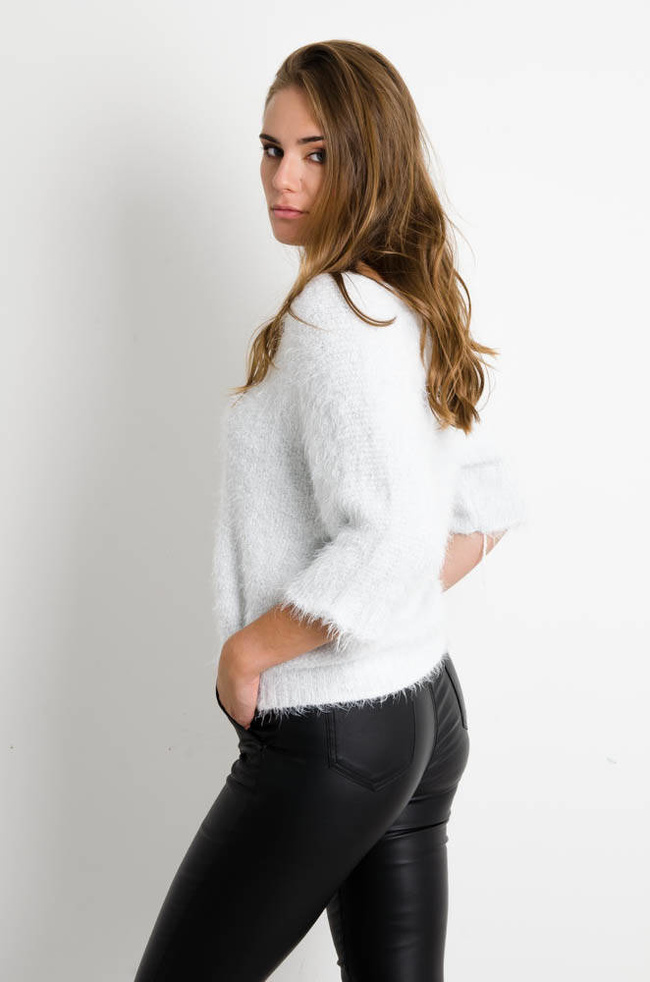 SZARY WŁOCHATY SWETER OVERSIZE