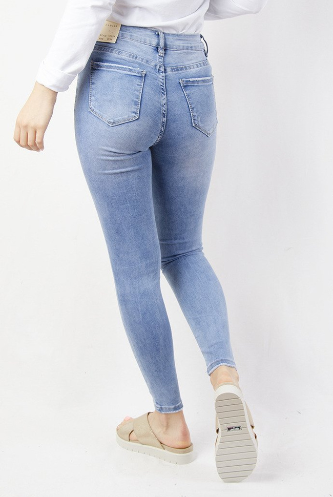 Spodnie jeansowe z aplikacją