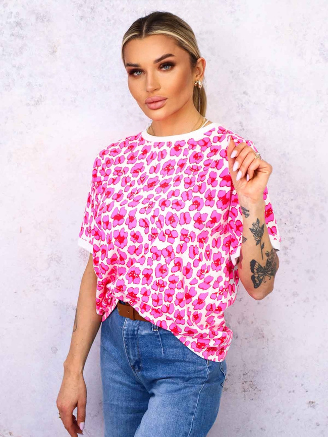 T-SHIRT W KOLOROWE CĘTKI- CIEMNY RÓŻ