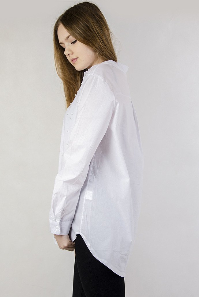 Biała koszula z koralikami