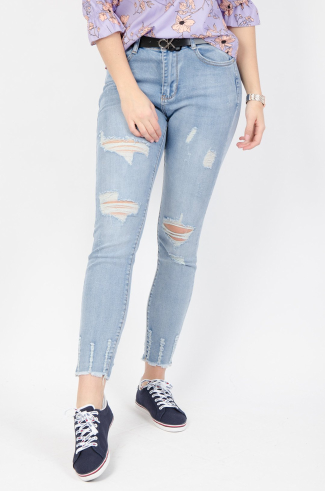 Jasne spodnie jeansowe typu plus size z wysokim stanem