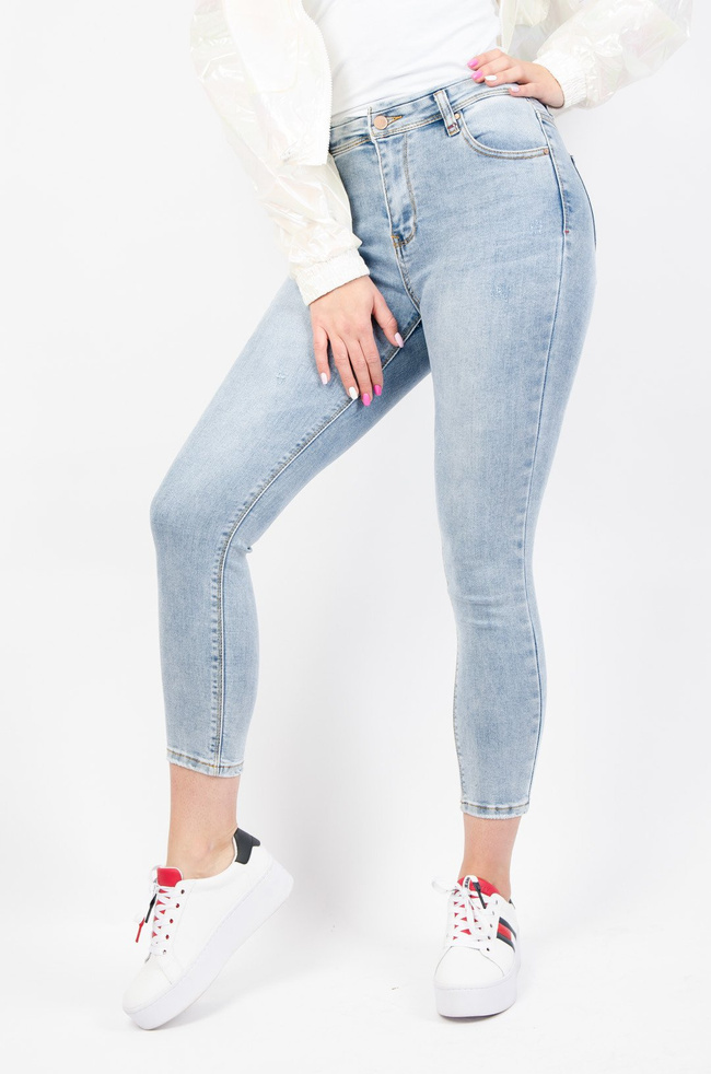 JASNE SPODNIE JEANSOWE Z WYSOKIM STANEM