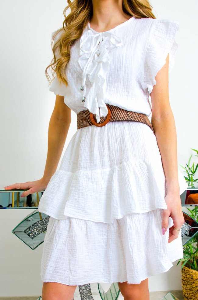 BIAŁA WARSTWOWA SUKIENKA Z MARSZCZONEGO MATERIAŁU