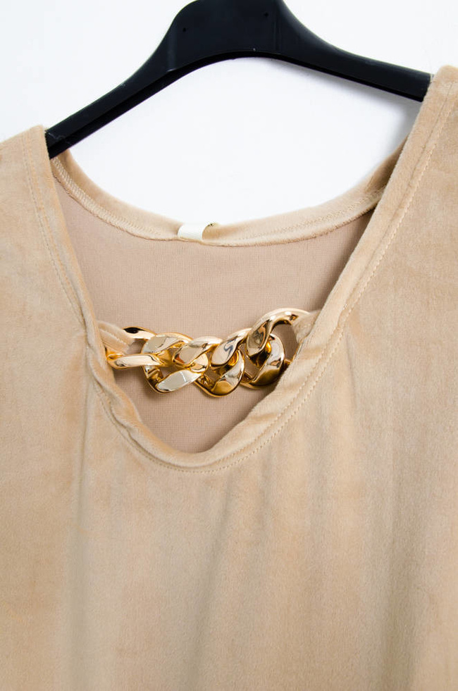 BEŻOWE WELUROWE BODY Z ŁAŃCUSZKIEM 