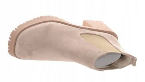 BOTKI NA OBCASIE VENEZIA