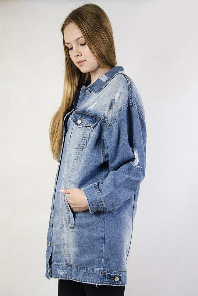 Kurtka jeansowa z przetarciami