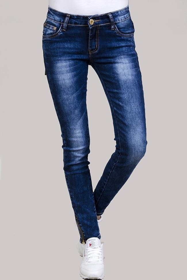 Klasyczne spodnie jeansowe rurki z zameczkami