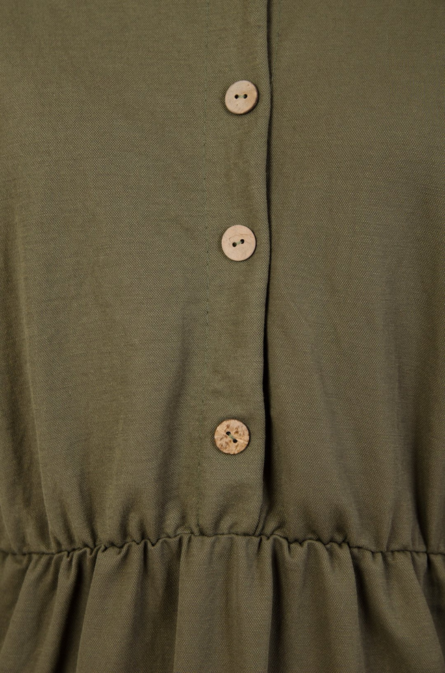 Zielona sukienka z gumą w pasie