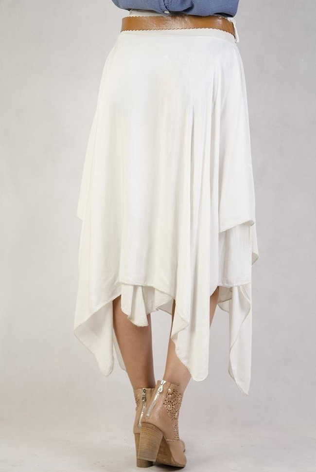 Asymetryczna spódnica z paskiem beżowa