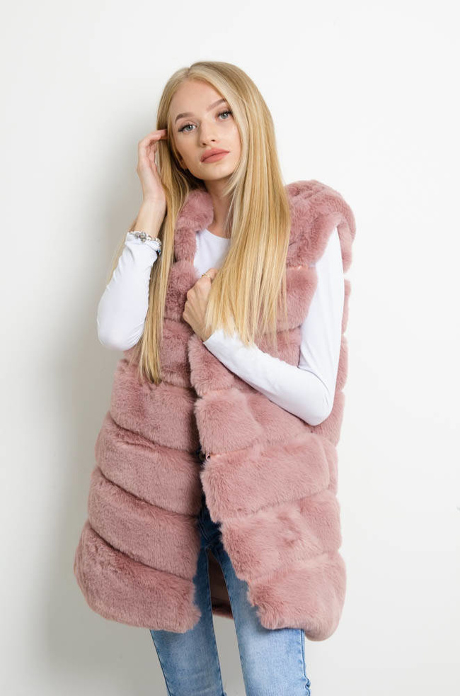 RÓŻOWA FUTRZANA KAMIZELKA Z KAPTUREM