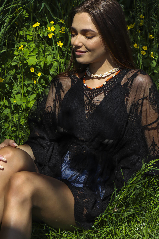 BLUZKA Z SIATKI HAFTOWANA BOHO