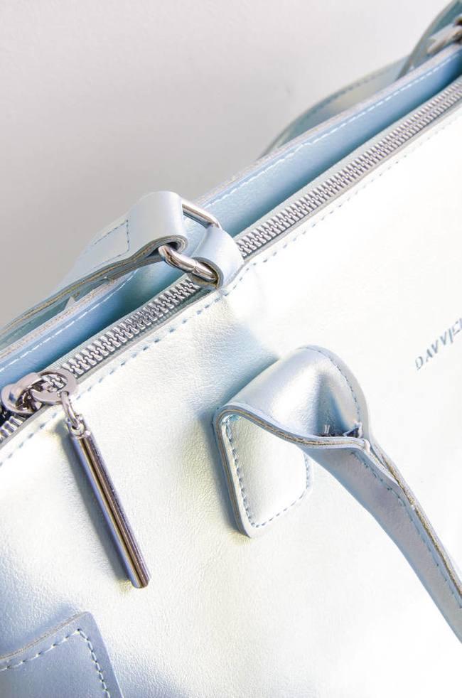 TOREBKA TYPU SHOPPER Z ZAMKAMI PO BOKACH- NIEBIESKA