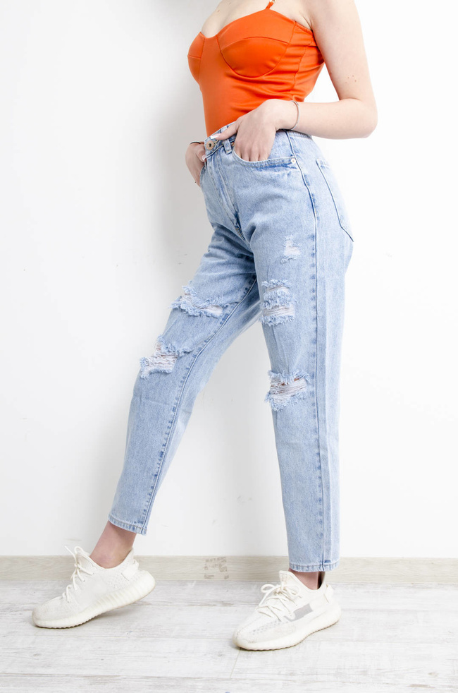 SPODNIE JEANSOWE MOM FIT Z DZIURAMI