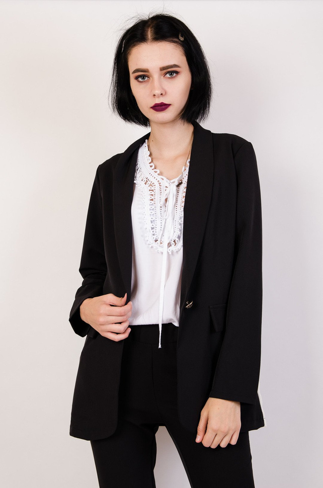 Czarny żakiet z białymi lampasami