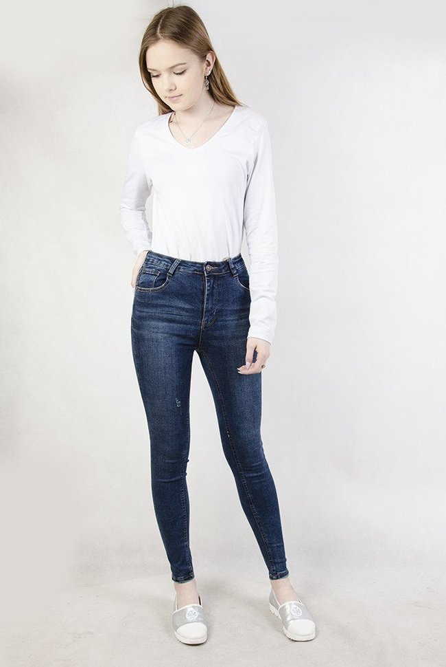 Przylegające spodnie z wysokim stanem