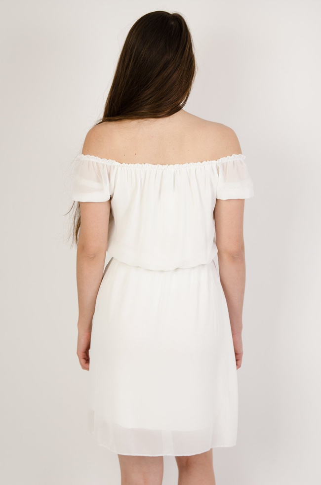 Biała szyfonowa sukienka z wiązaniem i złotymi cekinami na przodzie