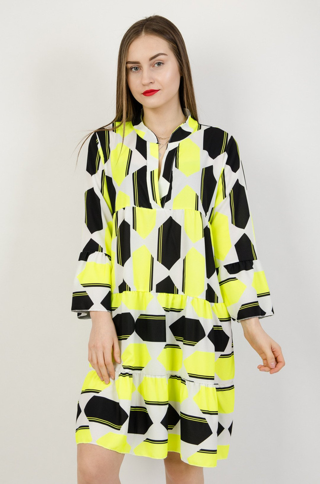 Biała sukienka w neonowo czarne wzory 