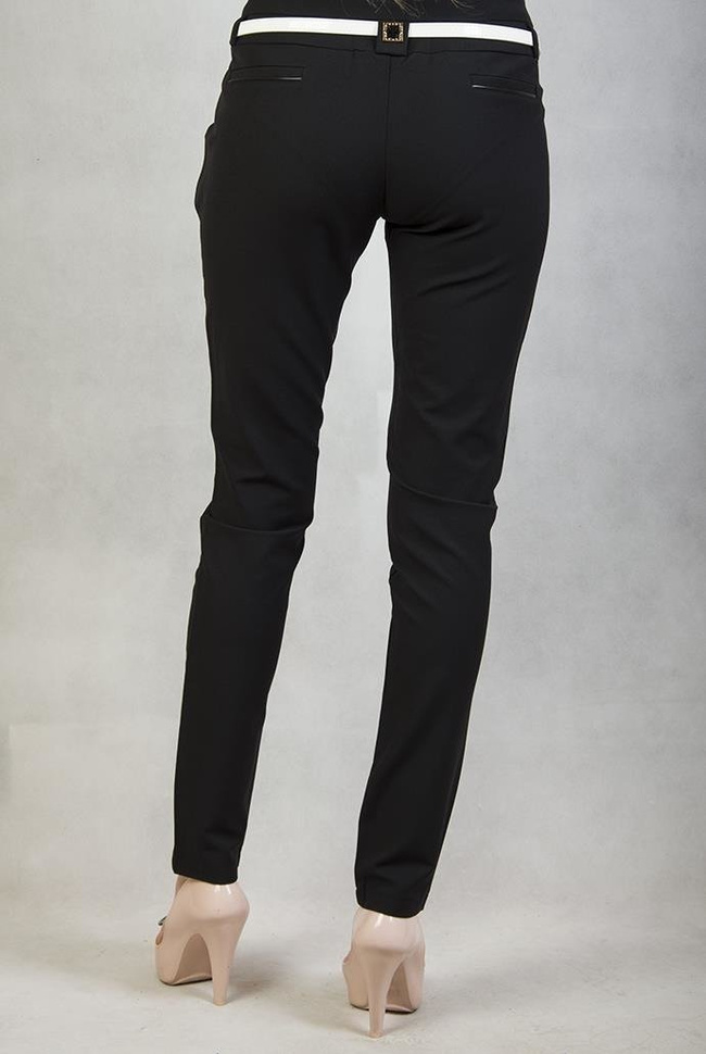 Czarne, eleganckie spodnie materiałowe z paskiem
