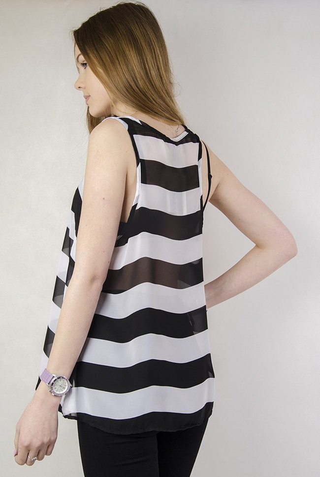 Lekki, prześwitujący top w paski