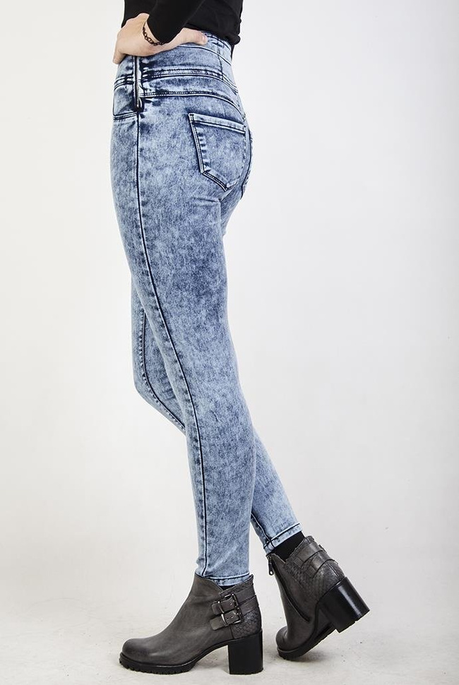 Jasne spodnie skinny jeans z zamkiem z boku