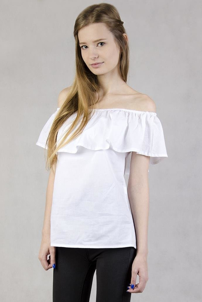 Biała bluzka z hiszpańskim dekoltem