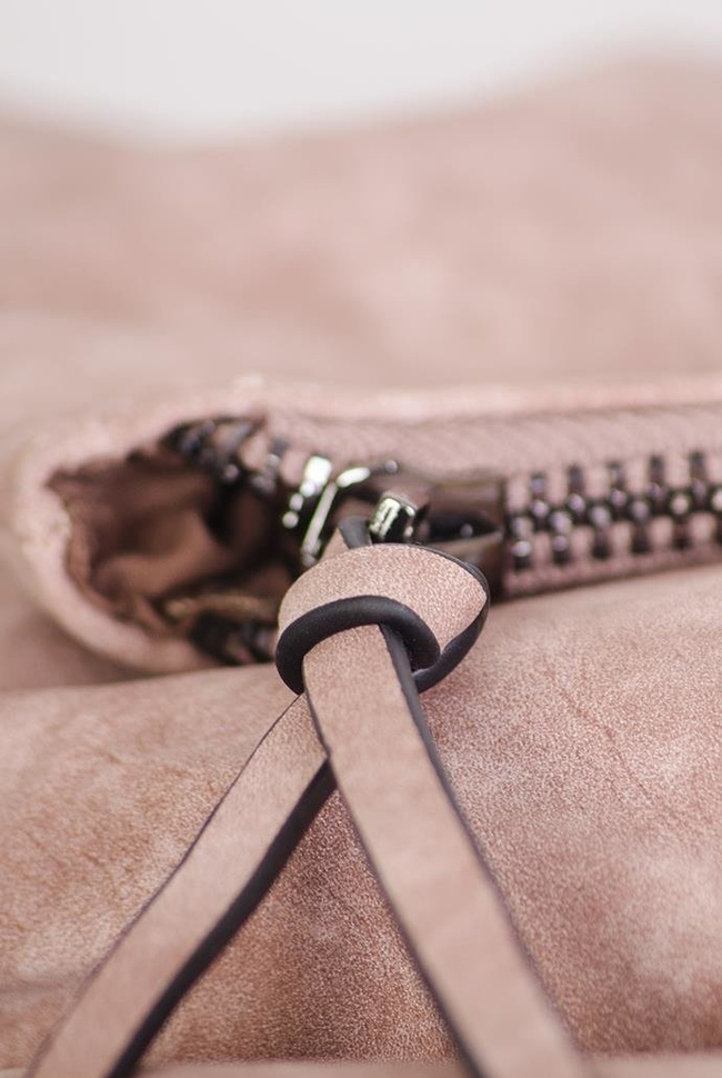 Duża pudroworóżowa torebka z nubuku