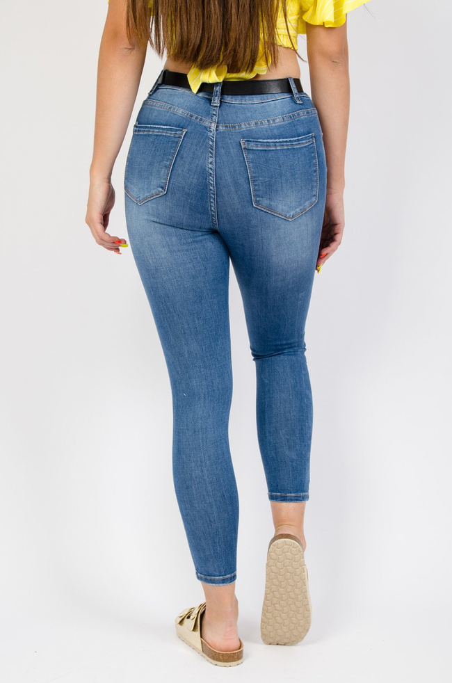 Jasne spodnie jeansowe z wysokim stanem