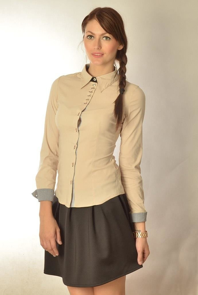 Beżowa koszula