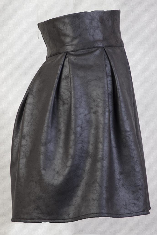 Czarna, dekatyzowana spódnica