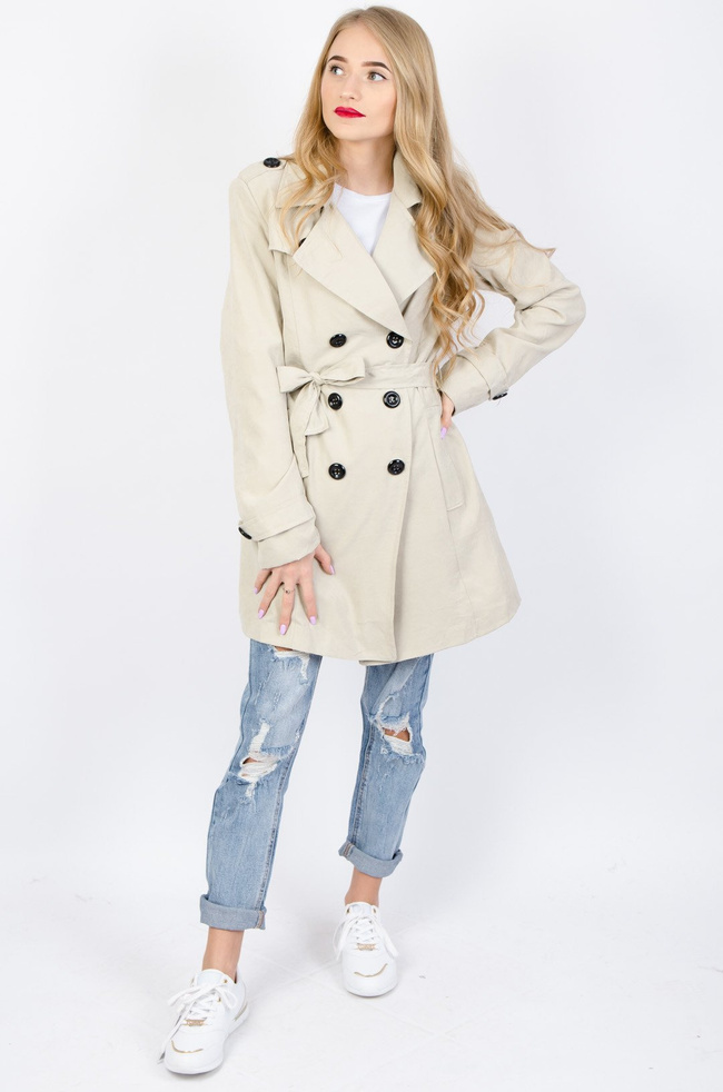 Beżowy płaszcz typu trencz