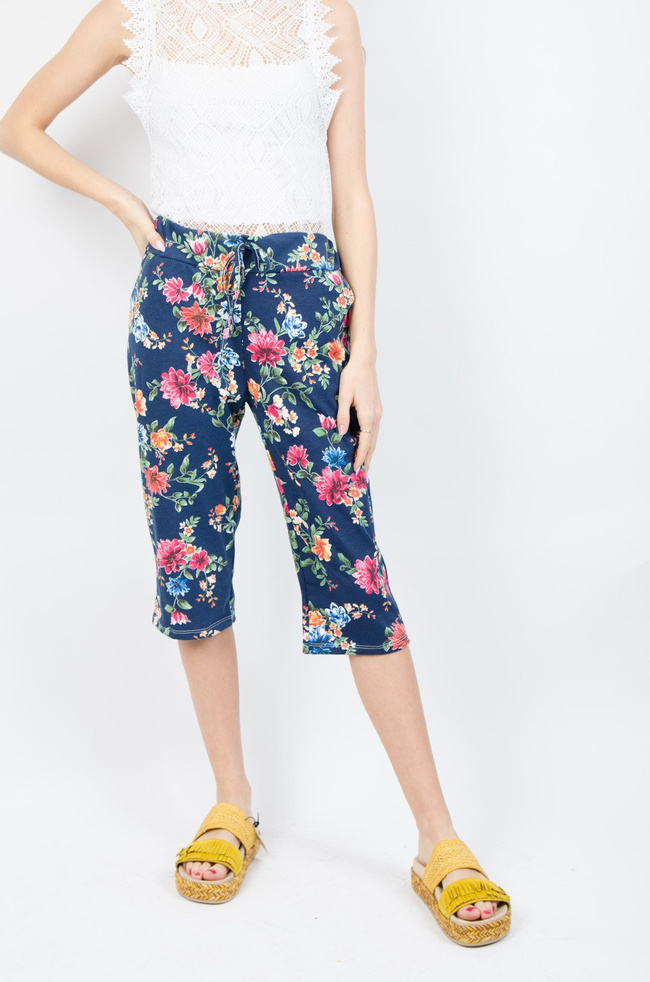 GRANATOWE RYBACZKI DRESOWE W KOLOROWE KWIATY