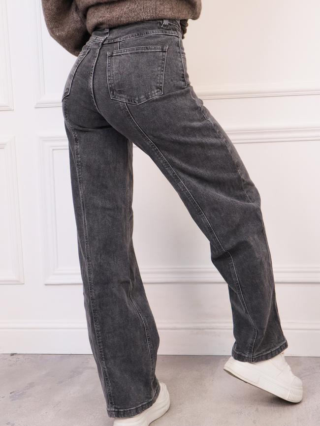 SPODNIE JEANSOWE Z PRZESZYCIAMI I KIESZENIAMI Z PRZODU- CIEMNOSZARE