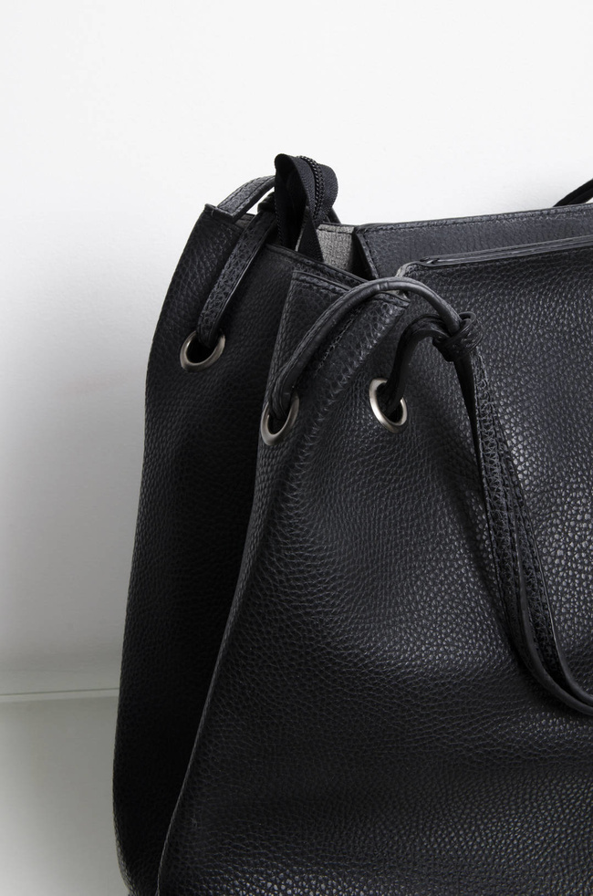 TOREBKA TYPU SHOPPER BAG CZARNA