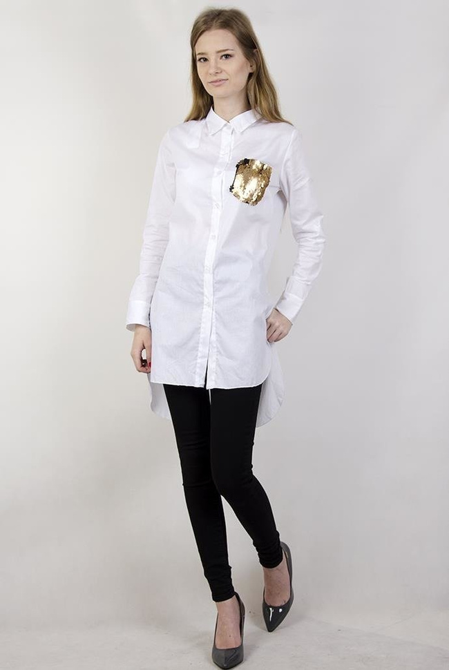 Biała koszula z przedłużanym tyłem i cekinami na kieszonce