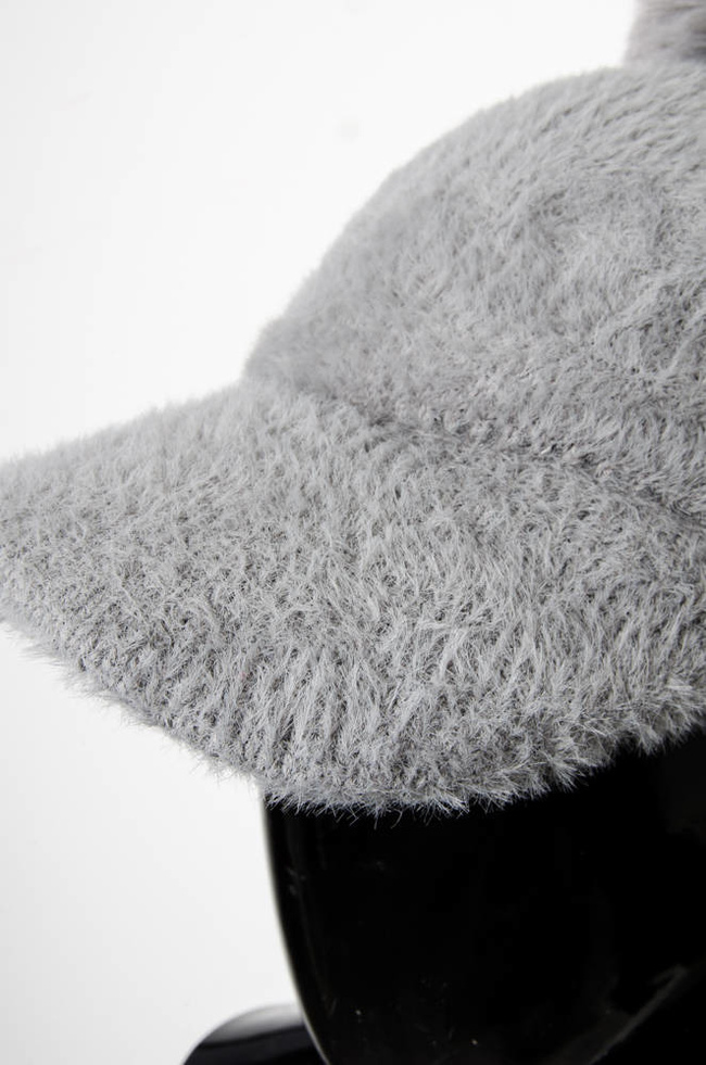 SZARA CZAPKA  ALPAKA Z POMPONEM