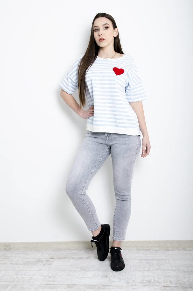 T-SHIRT BIAŁO-NIEBIESKI W PASKI Z SERDUSZKIEM