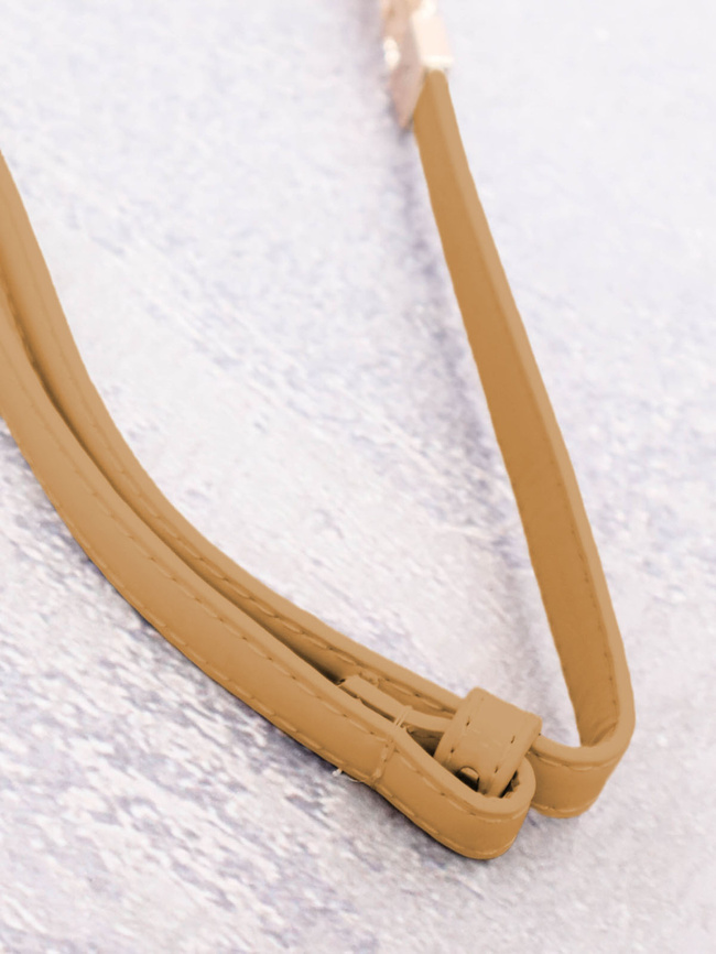 PASEK Z EKOSKÓRY ZE ZŁOTYM ŁACUSZKIEM- BRĄZOWY