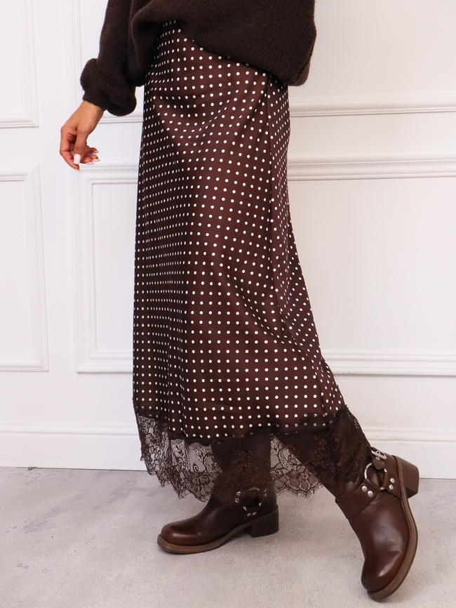 SPÓDNICA SATYNOWA MAXI W KROPKI ZAKOŃCZONA KORONKĄ- CZEKOLADOWA