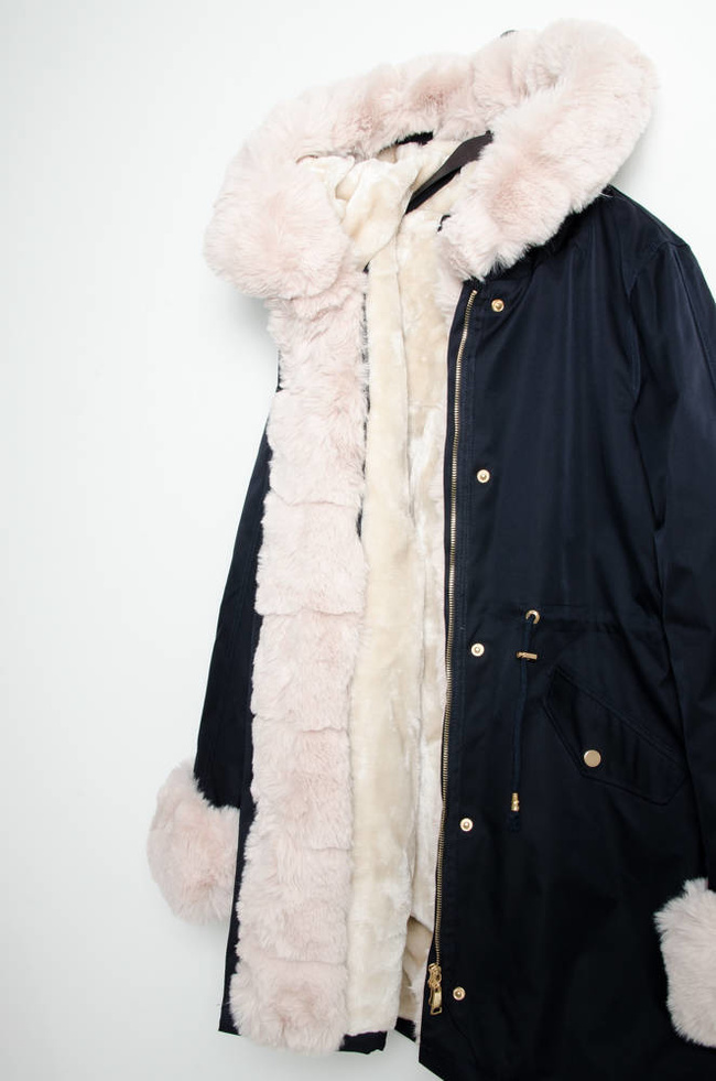 GRANATOWA KURTKA PARKA ZIMOWA Z ODPINANYM FUTERKIEM