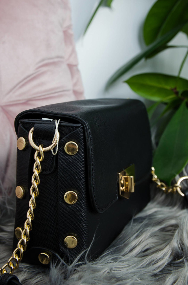 CZARNA TOREBKA LISTONOSZKA ZE ZŁOTYMI GUZIKAMI