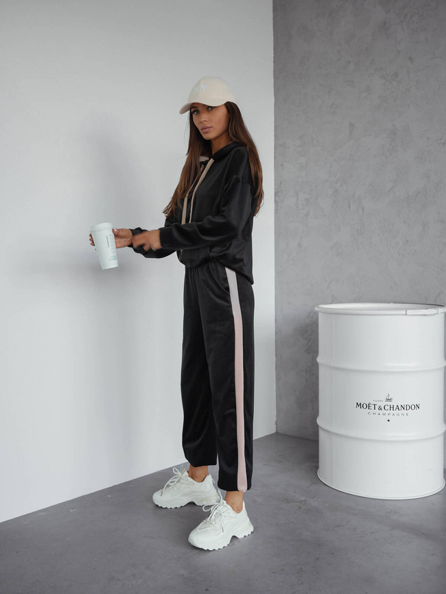 KOMPLET WELUROWY BLUZA+ SPODNIE Z KONTRASTOWYMI LAMPASAMI- CZARNY 