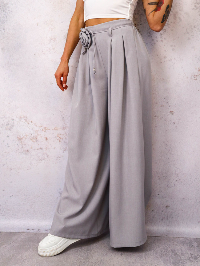 SPODNIE MATERIAŁOWE Z SZEROKIMI NOGAWKAMI I WIĄZANIEM W PASIE- SZARE